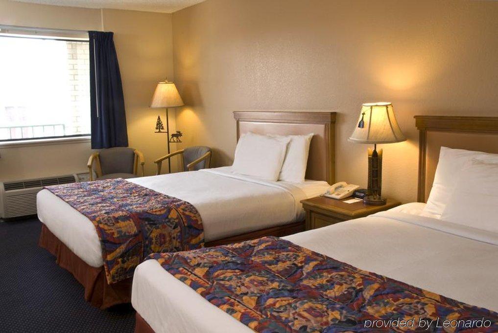 American Eagle Inn & Suites Branson Quarto foto